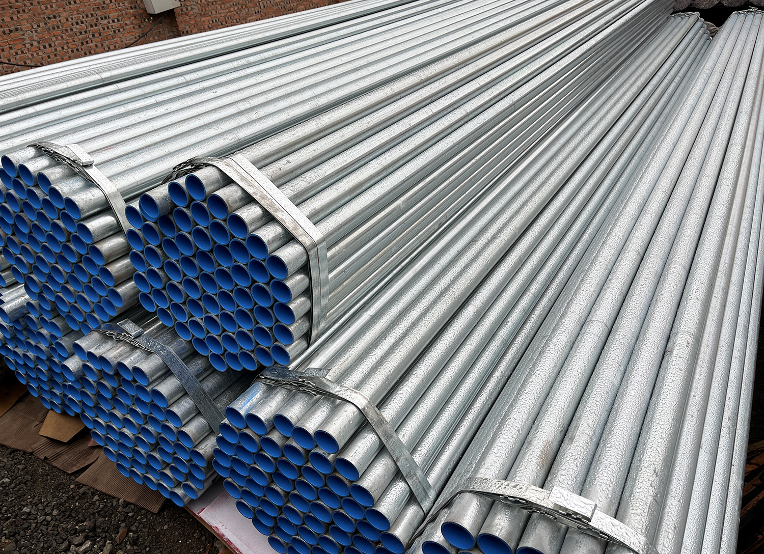 连通生态治理涂塑钢管采购项目